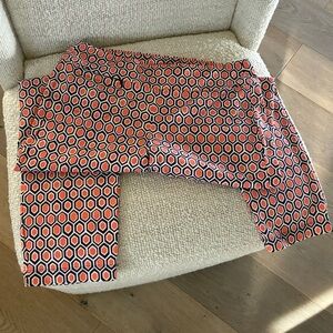 J. McLaughlin Coral and Navy Geometric stretch pant